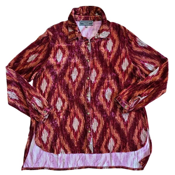 Double D Ranch Size 1X Silk Blend Button Up Aztec Tribal Print Top - Picture 1 of 6